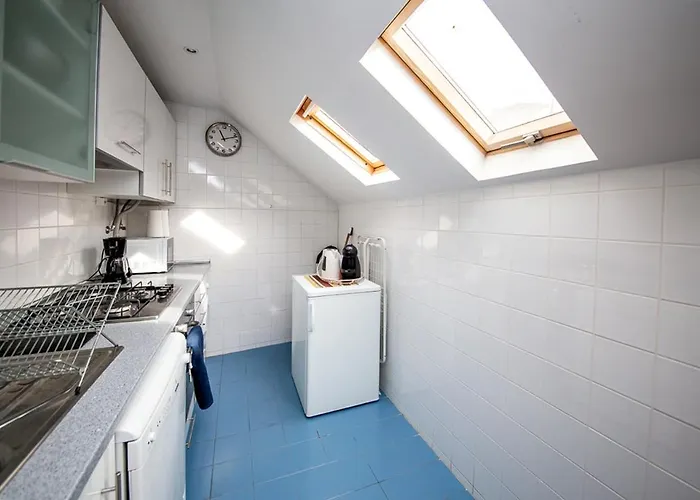 Casa Moniz - 4 Floor شقة *